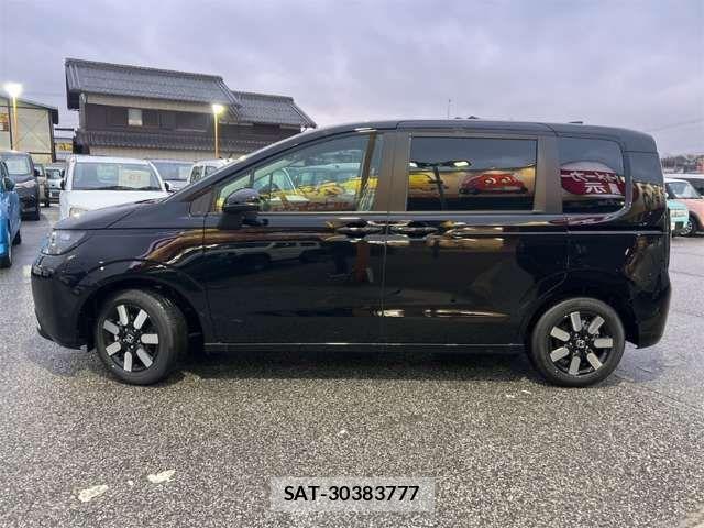 Honda FREED 2026-03 8366030-11