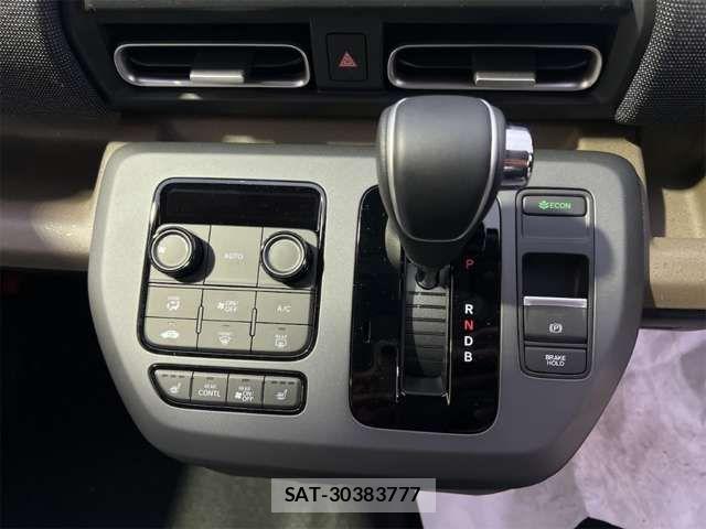 Honda FREED 2026-03 8366030-3