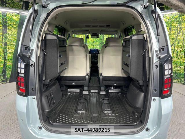 Honda FREED 2025-11 8438156-11