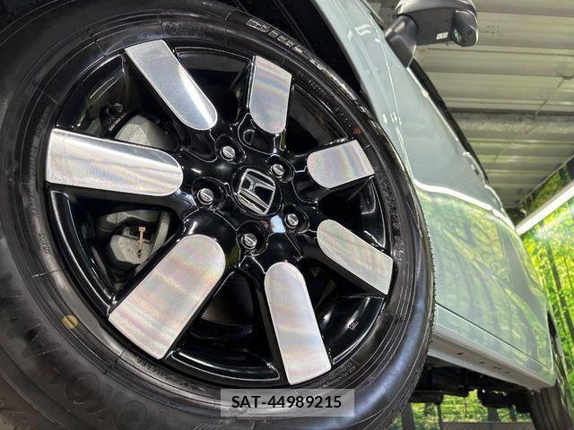 Honda FREED 2025-11 8438156-13