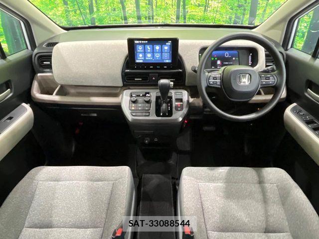 Honda FREED 2025-03 8457553-1