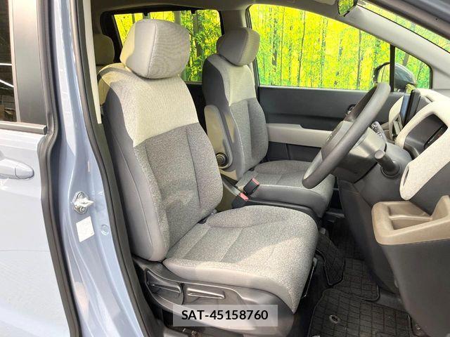 Honda FREED 2025-03 8457539-7