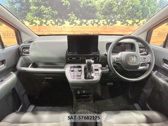 Honda FREED 2024-07 8457536-1