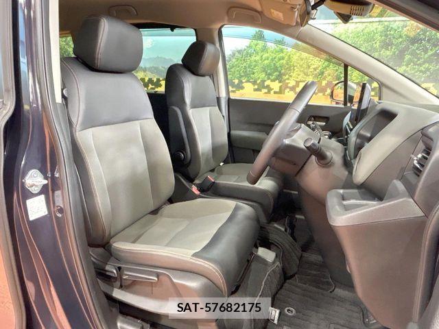 Honda FREED 2024-07 8457536-7