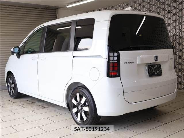 Honda FREED 2026-07 8561995-1