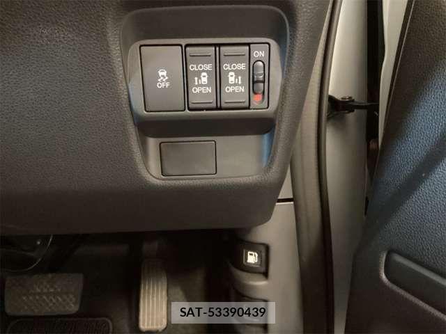 Honda FREED 2026-03 8685591-7
