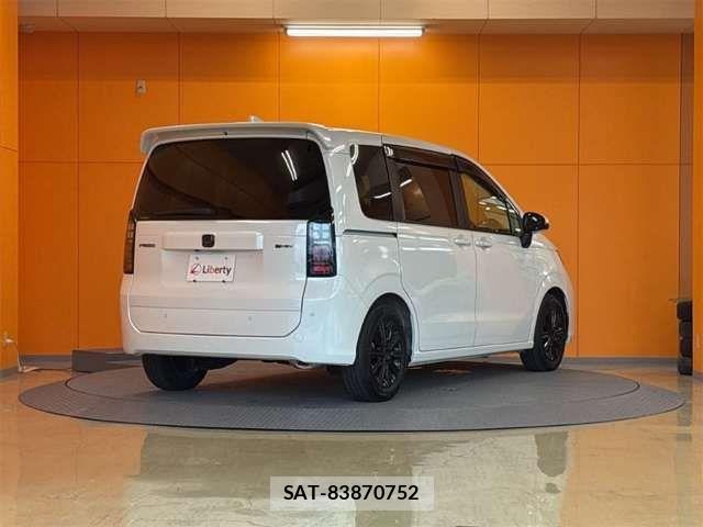 Honda FREED 2025-03 8742318-12