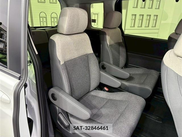 Honda FREED 2026-01 8742325-15