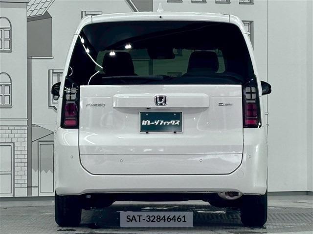 Honda FREED 2026-01 8742325-5
