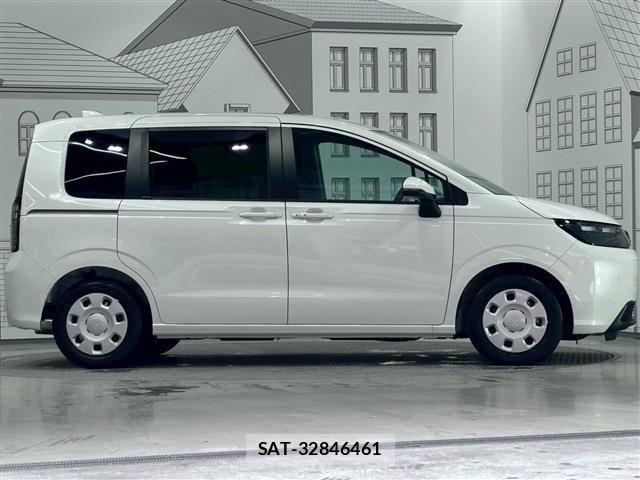 Honda FREED 2026-01 8742325-7