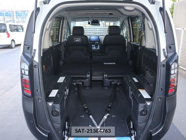 Honda FREED 2024-11 8780374-13