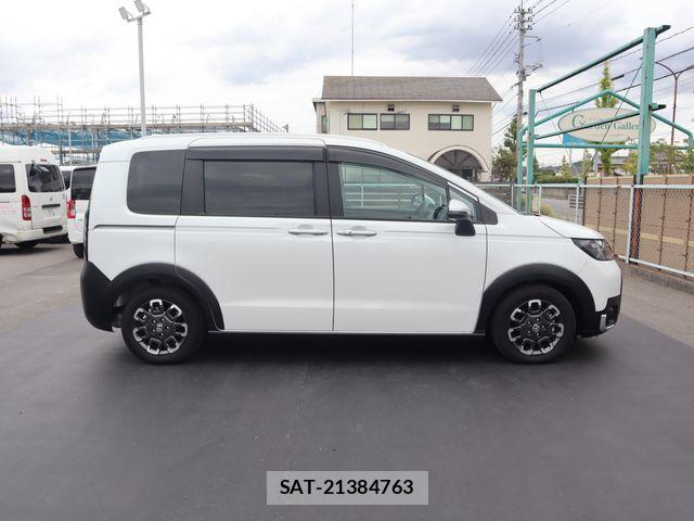 Honda FREED 2024-11 8780374-5