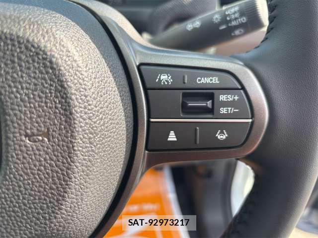 Honda FREED 2025-11 8780375-6