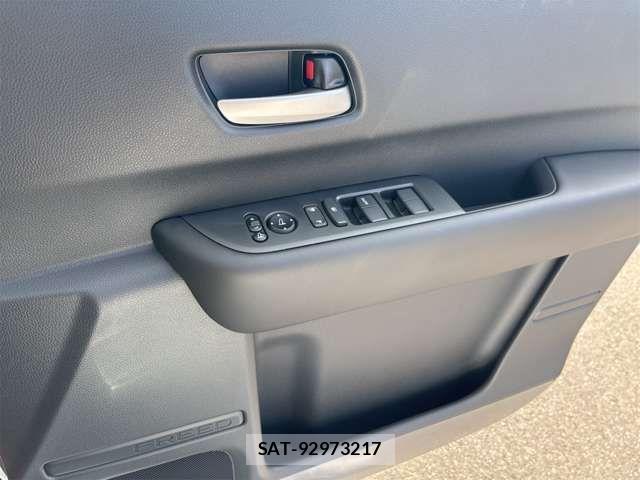 Honda FREED 2025-11 8780375-7