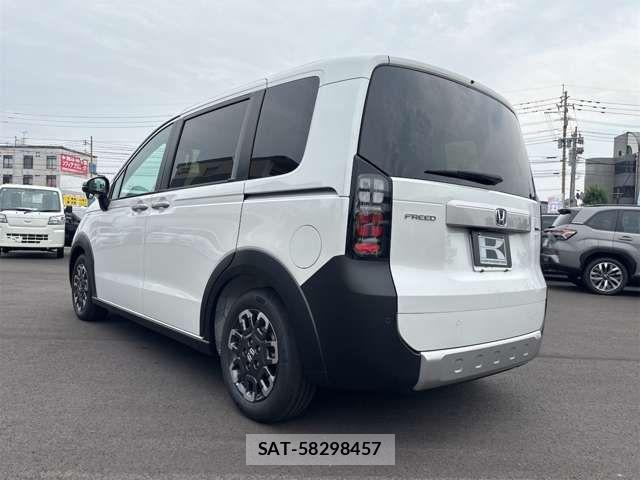 Honda FREED 2026-06 8780378-12