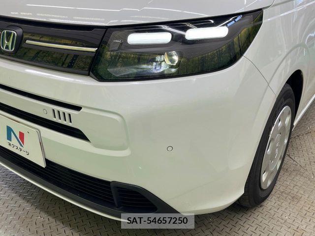 Honda FREED 2025-10 8780376-11