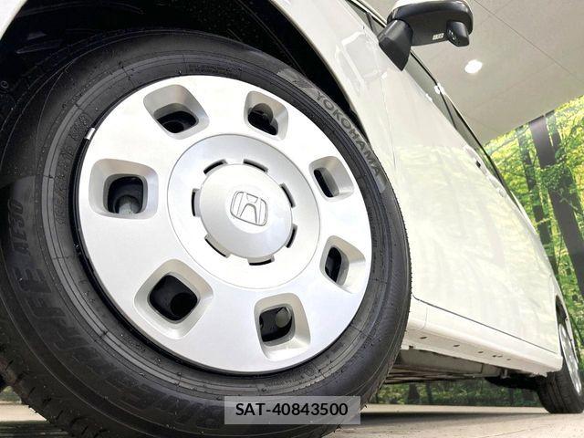 Honda FREED 2025-12 8796034-13