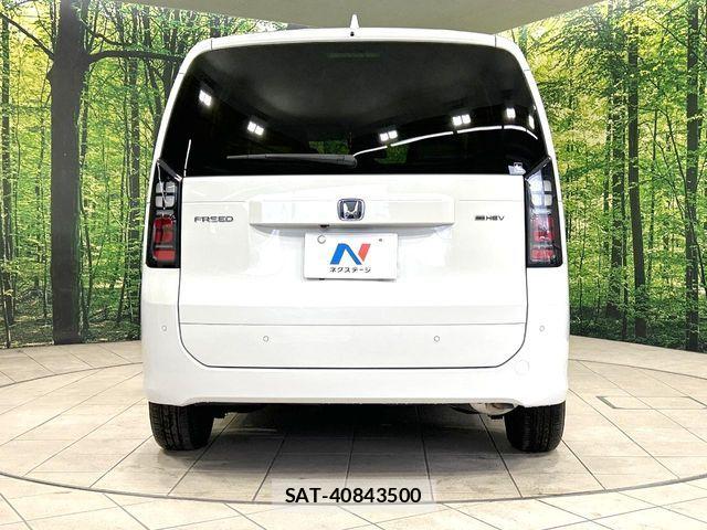 Honda FREED 2025-12 8796034-15