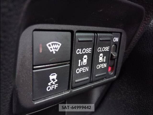 Honda FREED 2024-09 8829175-13