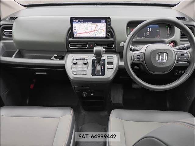 Honda FREED 2024-09 8829175-1