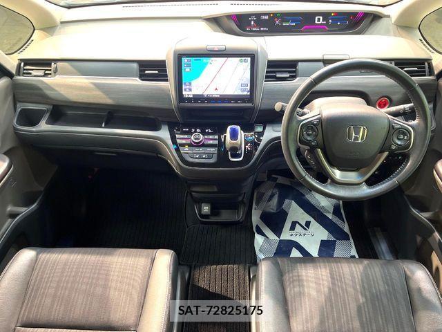 Honda FREED HYBRID 2017-11 1122603-1