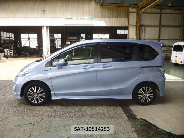 Honda FREED HYBRID 2014-12 1585596-4