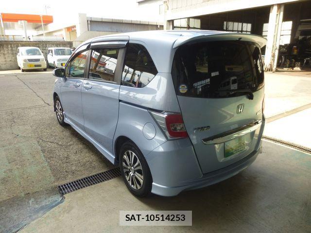 Honda FREED HYBRID 2014-12 1585596-5