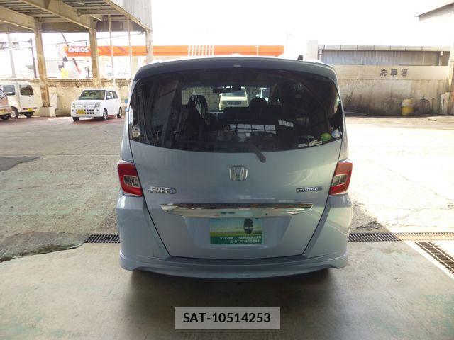 Honda FREED HYBRID 2014-12 1585596-6