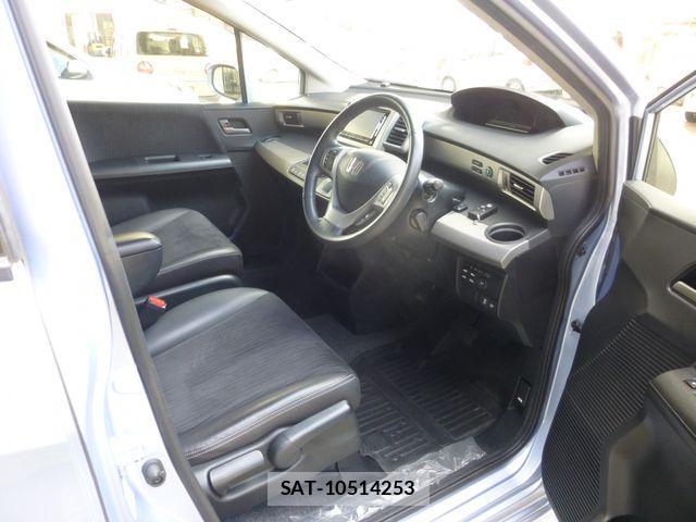 Honda FREED HYBRID 2014-12 1585596-8