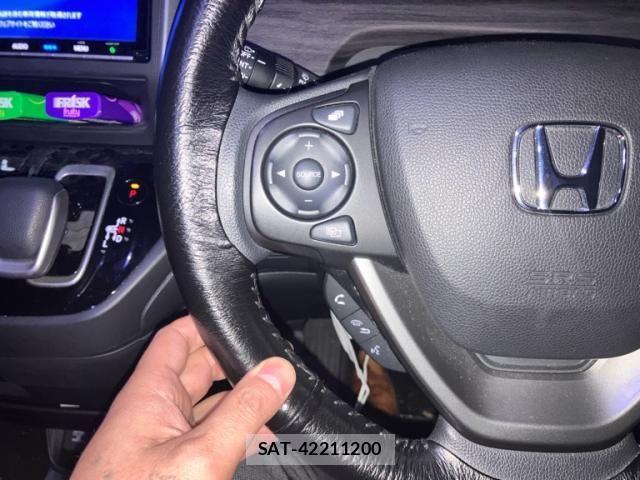 Honda FREED HYBRID 2023-12 2079714-15