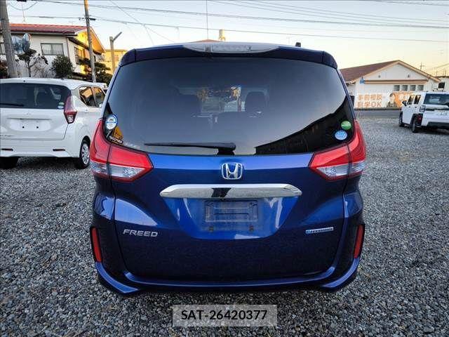 Honda FREED HYBRID 2016-11 2349056-7