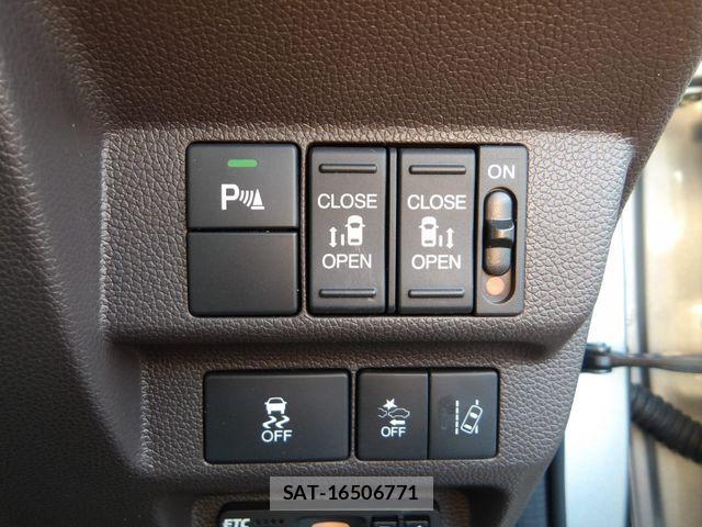 Honda FREED HYBRID 2019-12 2961116-9