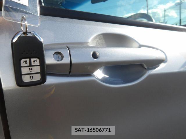 Honda FREED HYBRID 2019-12 2961116-7