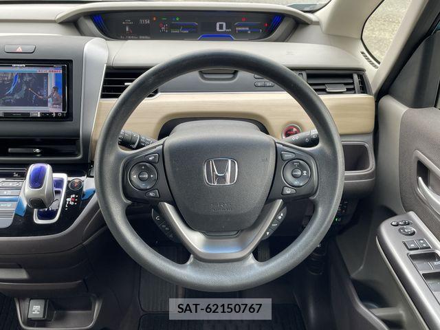Honda FREED HYBRID 2019-06 3832716-21