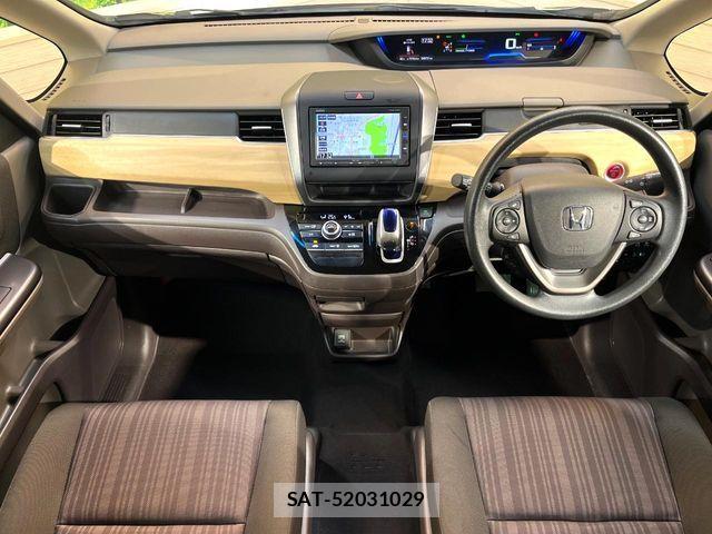 Honda FREED HYBRID 2019-03 4175567-1