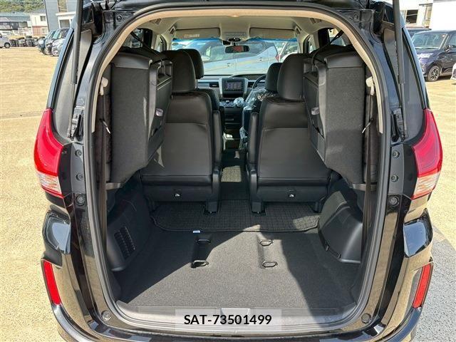 Honda FREED HYBRID 2023-02 4240981-7
