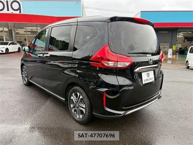 Honda FREED HYBRID 2023-02 4324297-7
