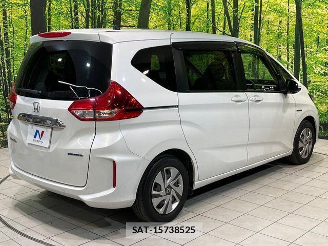 Honda FREED HYBRID 2021-10 4592706-16