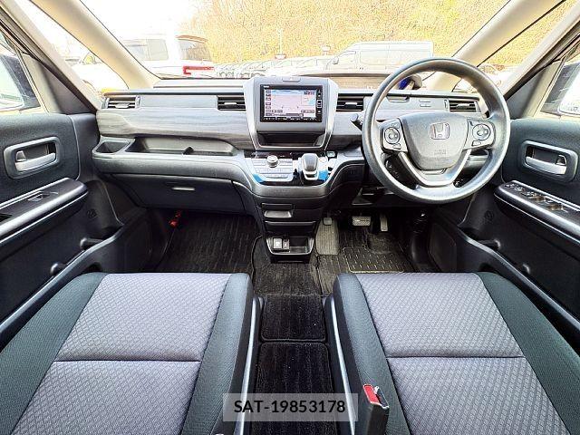 Honda FREED HYBRID 2022-08 5868190-1