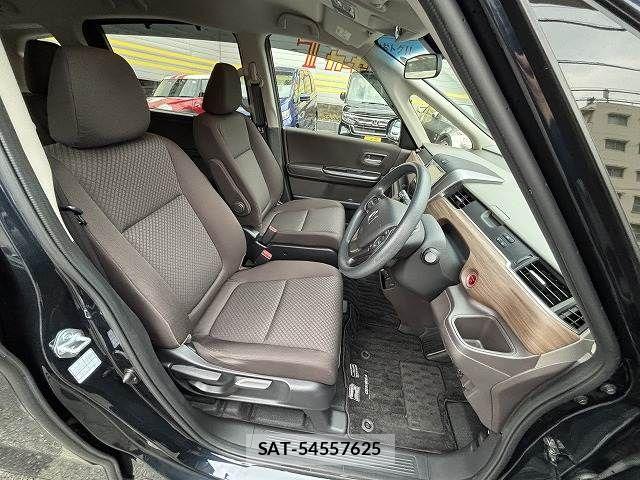 Honda FREED HYBRID 2022-04 5868207-17