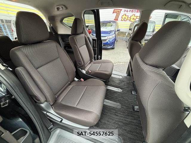 Honda FREED HYBRID 2022-04 5868207-18