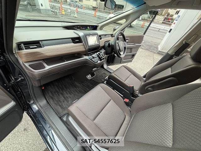 Honda FREED HYBRID 2022-04 5868207-28