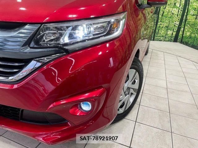 Honda FREED HYBRID 2018-02 5868222-12