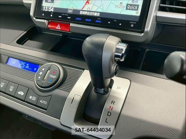 Honda FREED HYBRID 2015-03 5868213-9