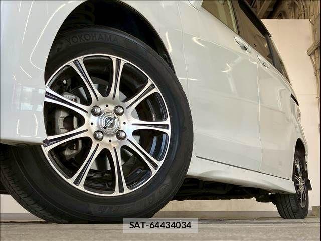 Honda FREED HYBRID 2015-03 5868213-15