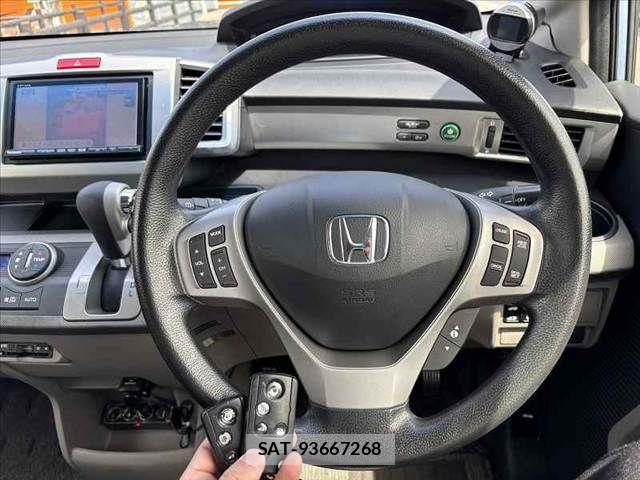 Honda FREED HYBRID 2014-04 6006858-3
