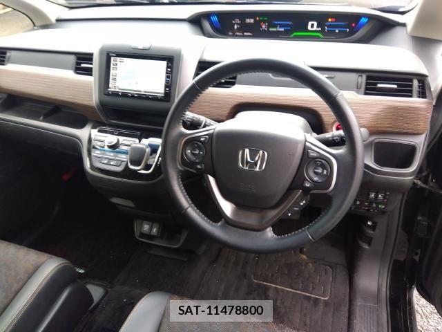 Honda FREED HYBRID 2021-06 6244186-2