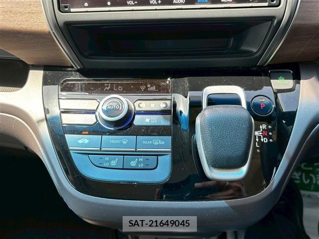 Honda FREED HYBRID 2021-09 6244188-23