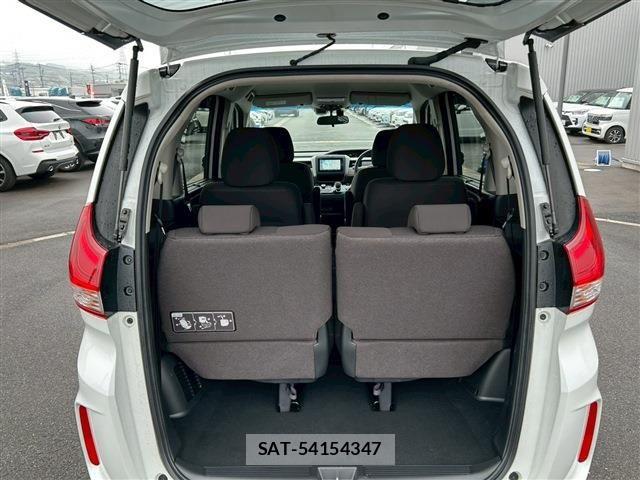 Honda FREED HYBRID 2023-01 6244184-16