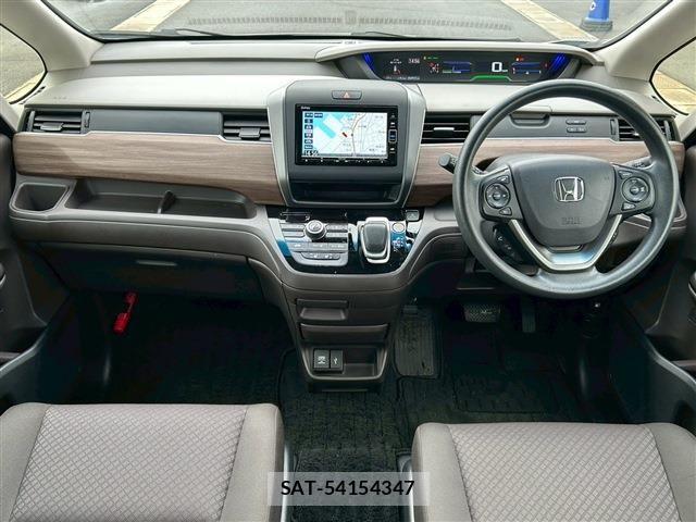 Honda FREED HYBRID 2023-01 6244184-18